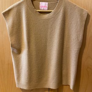 Crush  100% Cashmere Sleeveless Lucca Crew Tank/Vest in Camel/Tan